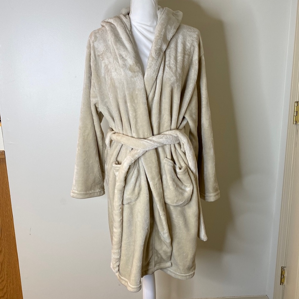 Summer & Rose Tan Robe